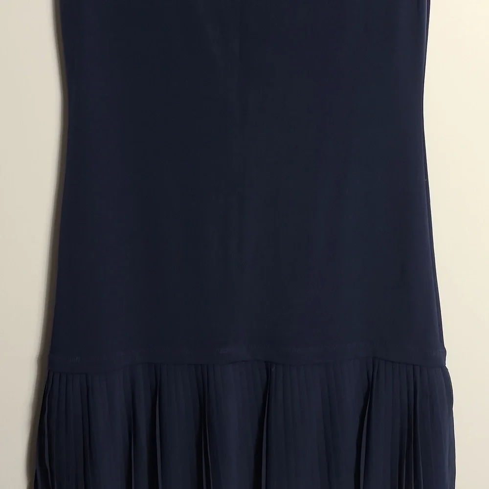 MICHAEL KORS Pleated Hem Shift Dress In Navy Blue Size Small